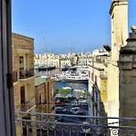 Grand Arcanum 2 - Comfortable And Elegant Senglea