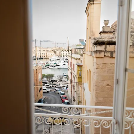 Grand Arcanum 2 - Comfortable And Elegant *