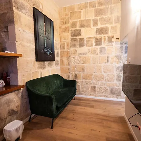 Appartamento Grand Arcanum 2 - Comfortable And Elegant