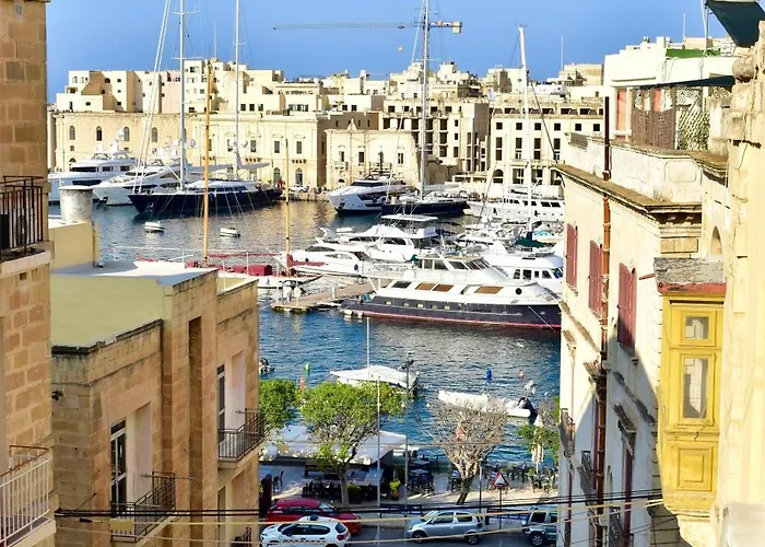 Апартаменты Grand Arcanum 2 - Comfortable And Elegant